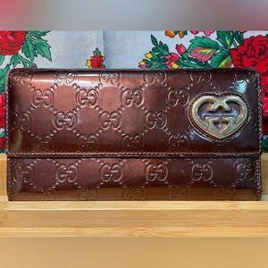 Gucci Shiny Guccissima Lovely Heart Continental Wallet Scarlatto